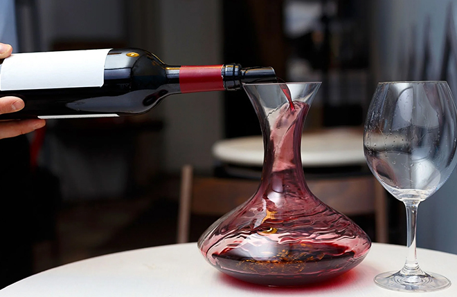 About decanting wine